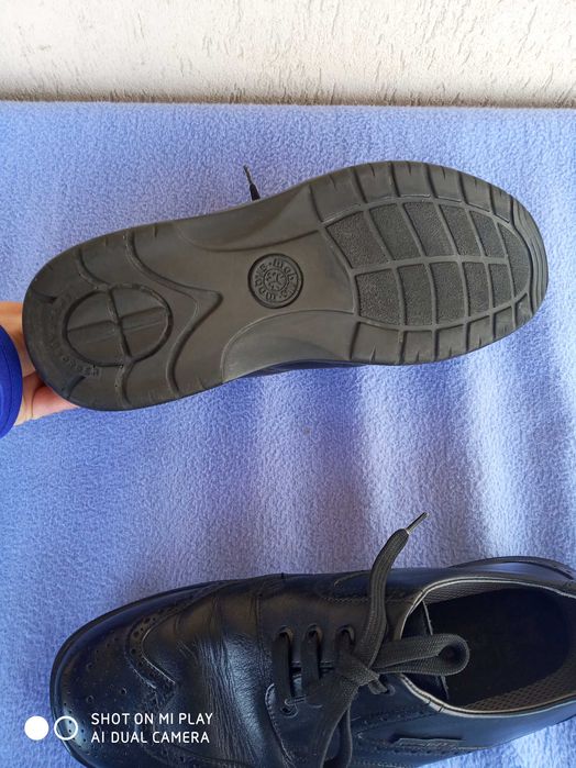 Обувки Ara, Mephisto,и Bexley номер 44.