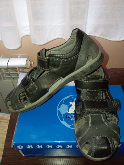 Сандали за момче