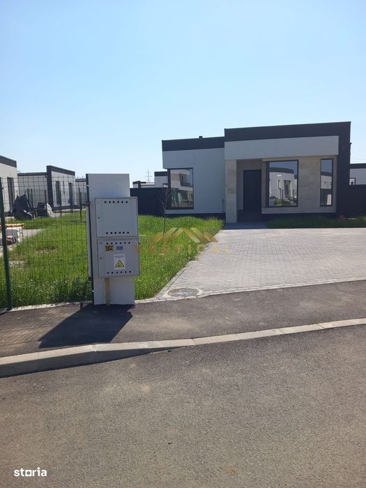 Inchiriere- Vila Moderna 3 camere Mega Parc- Berceni /Vidra