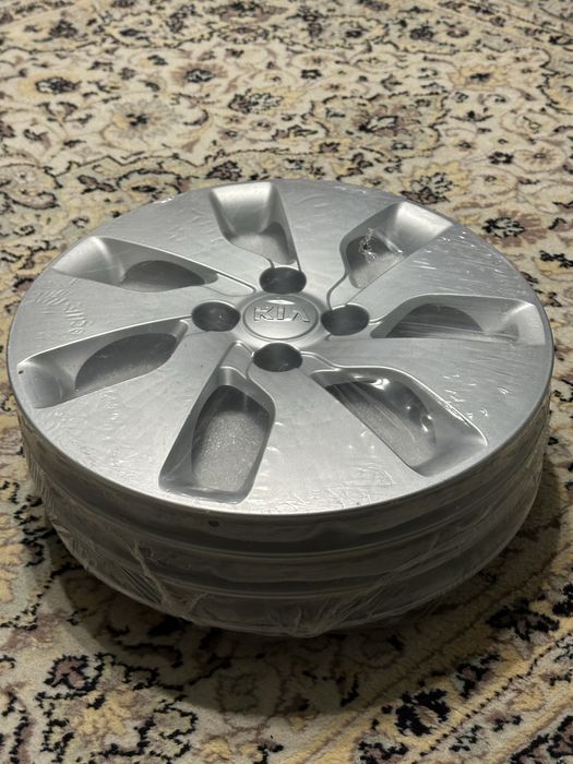 комплект колпаков на Kia