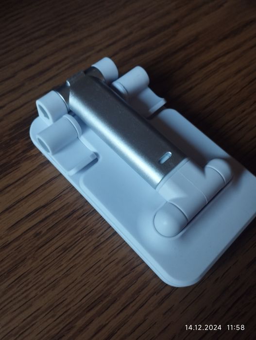 Suport telefon/tabletă