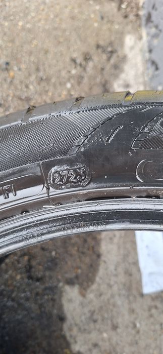 Летни гуми 235/45/18