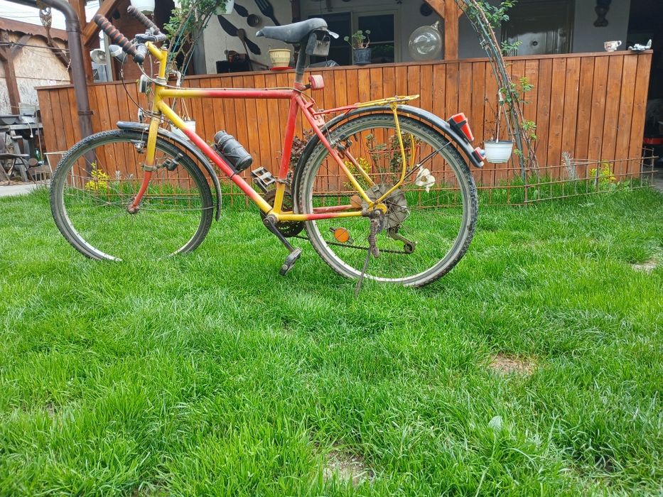 Bicicleta bună 18 viteze