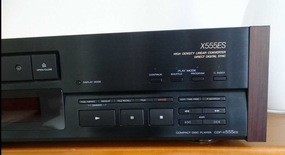 проигрыватель компакт дисков Sony СDP-X555ES класс High End