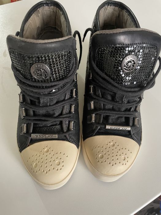 Маратонки Versace,Guess