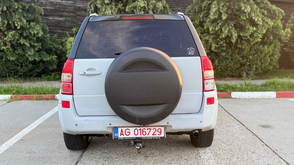Suzuky Grand Vitara 1.9 4x4 131 cp