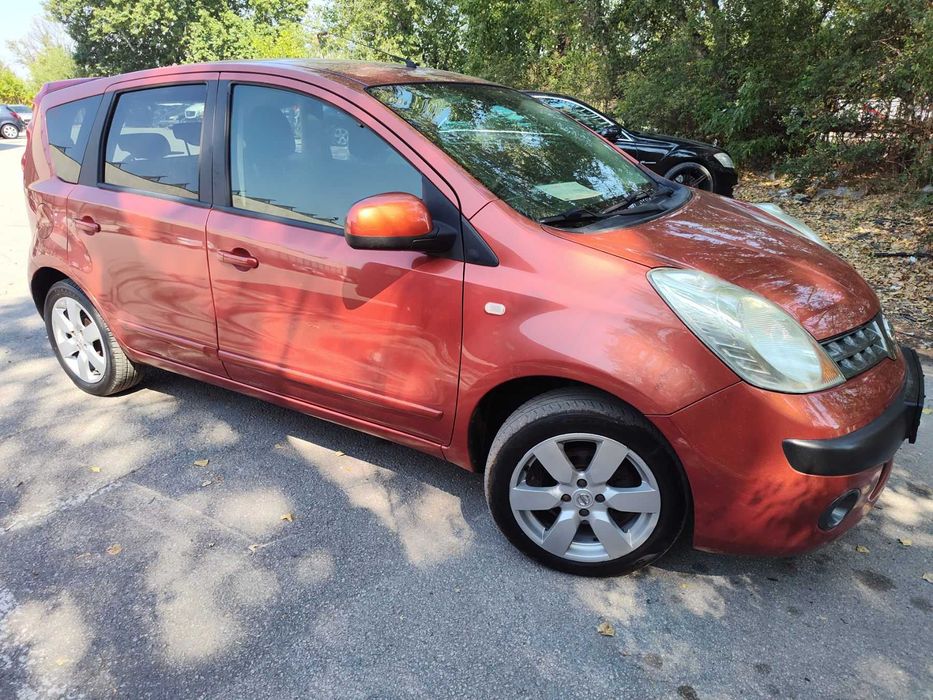 продавам NISAN NOTE 1.6 i 16V