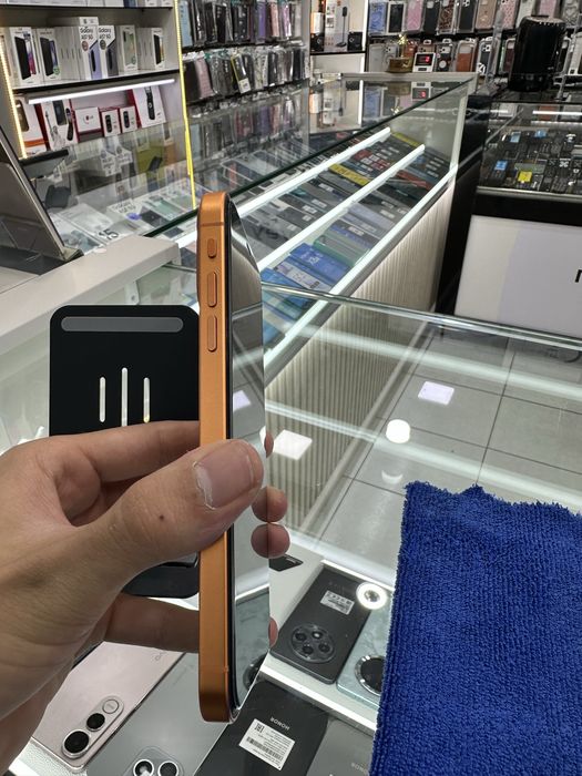 Iphone XR orange