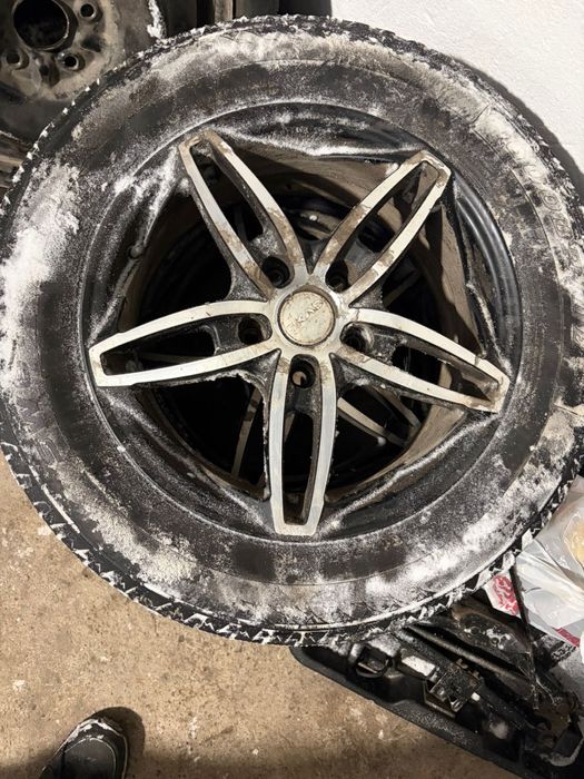 Резина R16 с титанкой!!