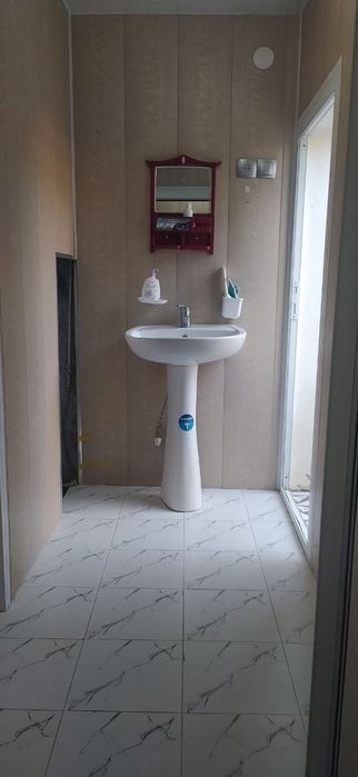 Жиззах шахрида, 5 сотихли  ховли сотилади