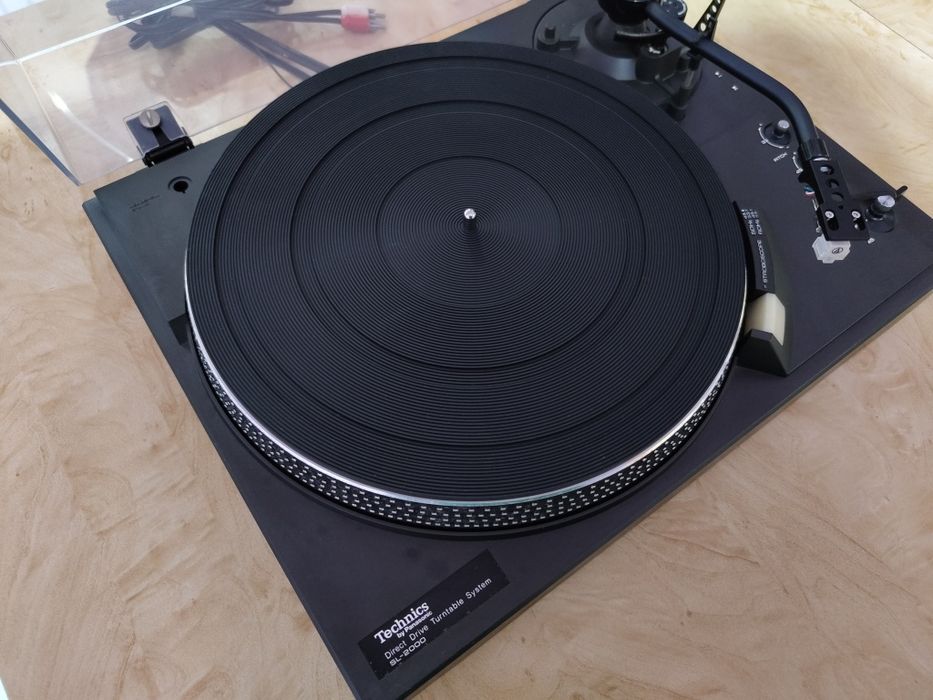 Pick-up Technics SL 2000 Made in Japan