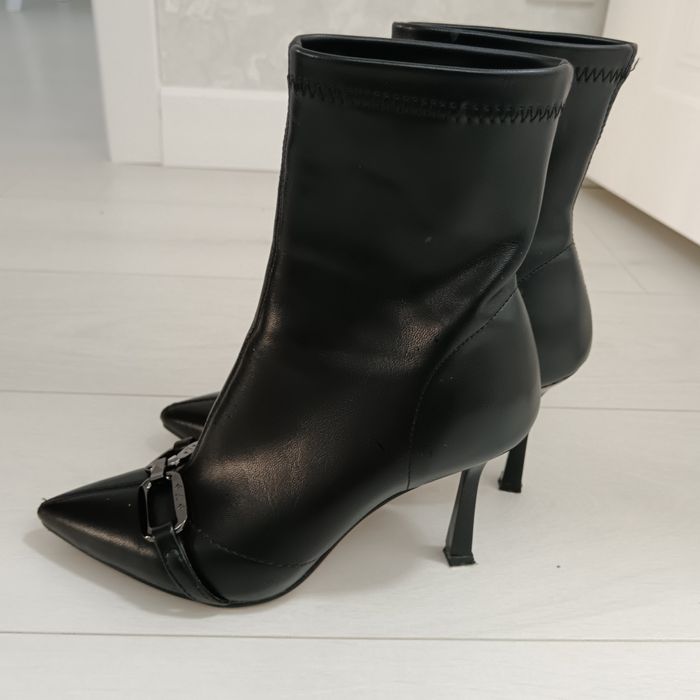 Вечерние сапоги,