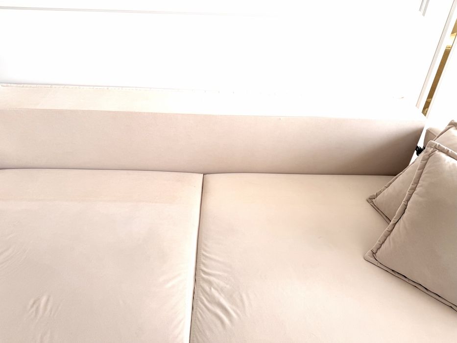 Диван в отличном состояний