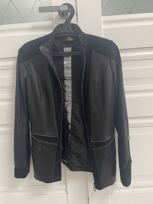 Продам кожанную куртку