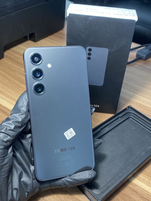 Samsung Galaxy S24• 256 GB • Onyx Black