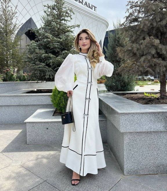 Продаю платье состояние новое