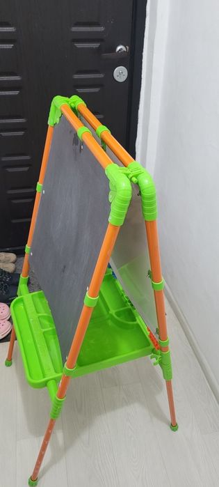 Продам мольберт 5000тг