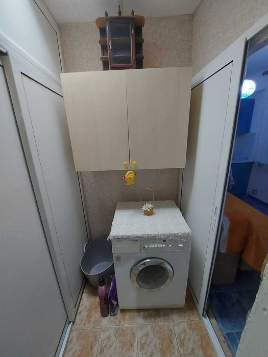 Продава се Двустаен апартамент в Търговище, Запад 2 - 71 кв.м за 1078 €/кв.м - Снимка #1