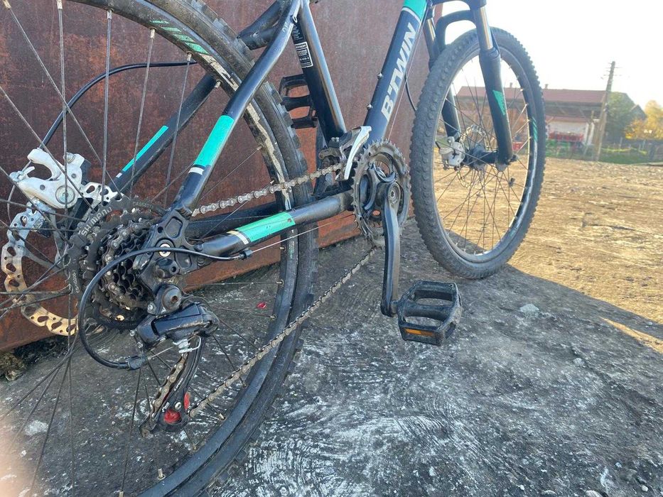 Bicicleta Btwin rockrider700