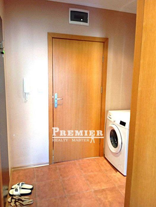 Продава се Двустаен апартамент в к.к. Слънчев бряг - 65 кв.м за 924 €/кв.м - Снимка #4