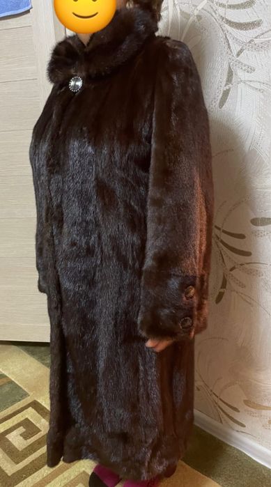 Продам норковую шубу срочно