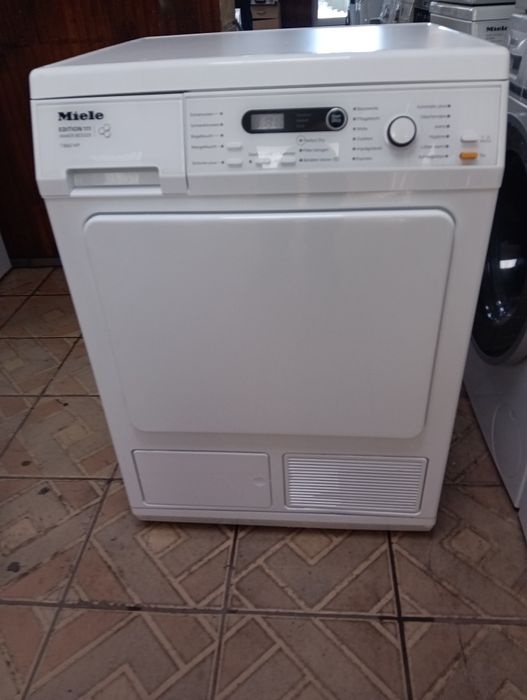 Сушилня с термопомпа Миеле Miele T8861 Edition111  24 месеца гаранция!
