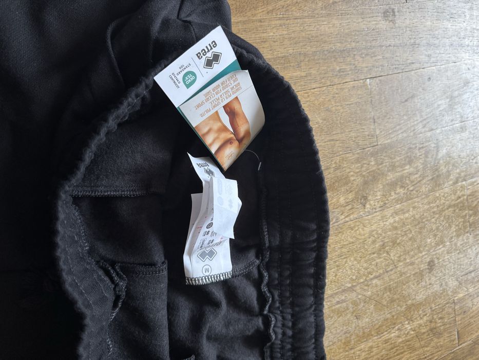 Нави долнища на Errea и Adidas