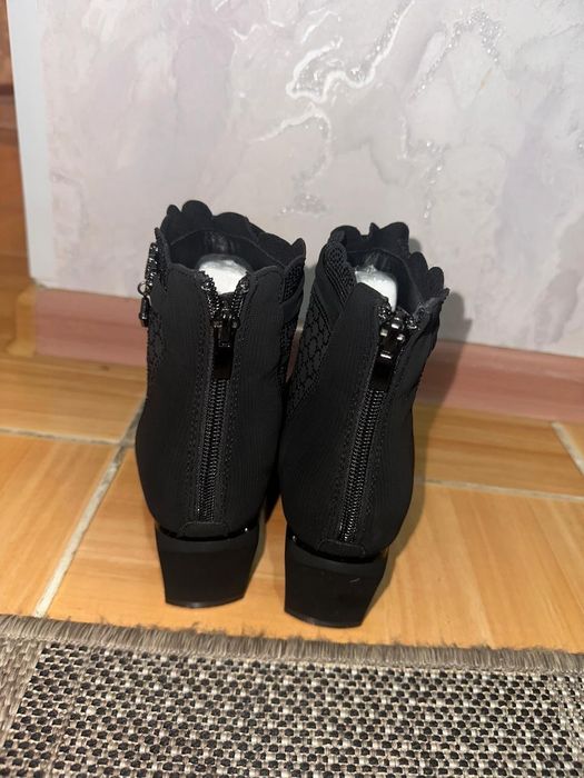 Женские ботильоны