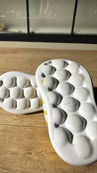 Adidas bublebee bebelusi
