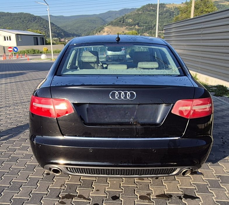 Se vinde AUDI A6 C6 4F facelift 2.0 TDI 2010