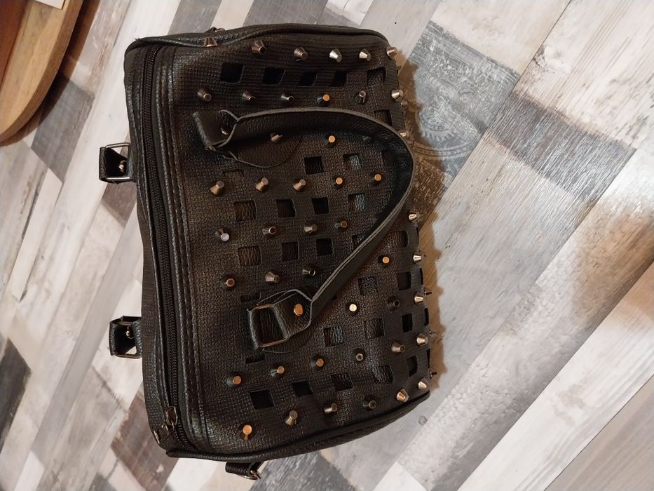 Дамски чанти 10лв