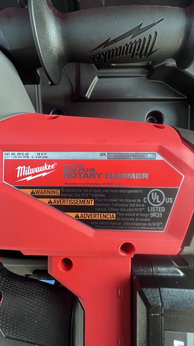 Перфоратор Milwaukee  SDS 1”
