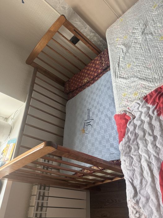 Продаю детскую кровать.
