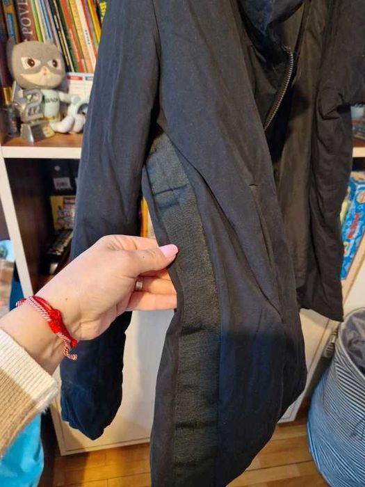 Geacă ZARA, măr.L