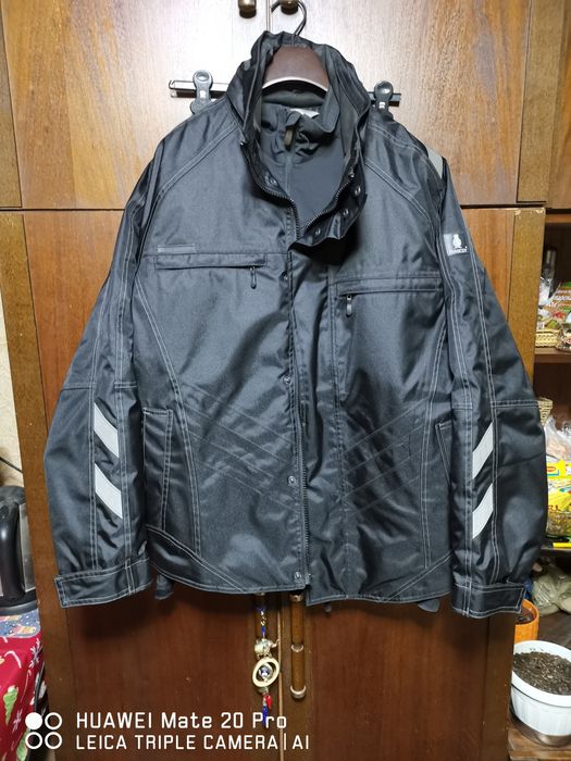 Зимни якета Snickers L i XL i Maskot  L