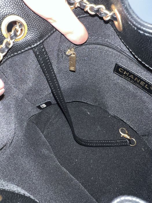 vand geanta chanel noua