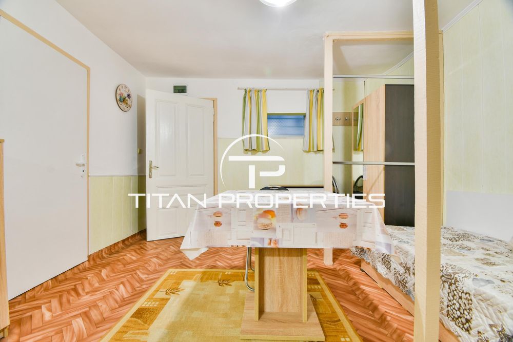 Дава се под наем Двустаен апартамент в София, Център - 45 кв.м за 433.5 € - Снимка #3