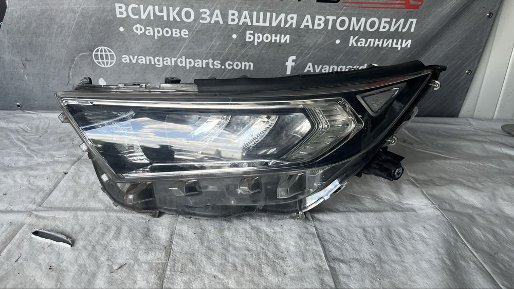 Ляв фар Toyota RAV4 2019-