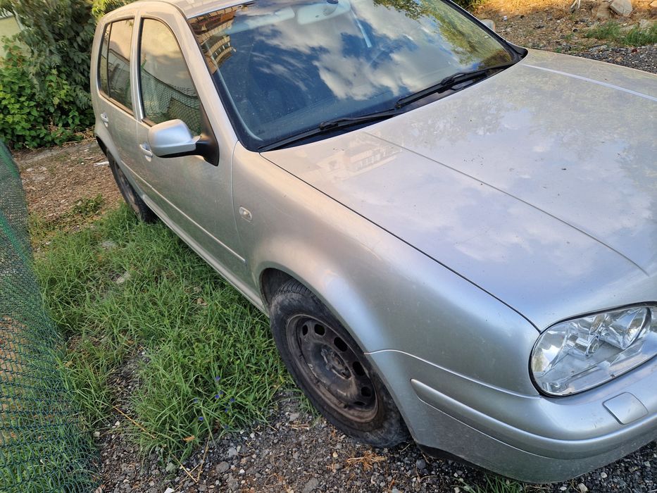 Голф 4 1.6 fsi 5скорости на части