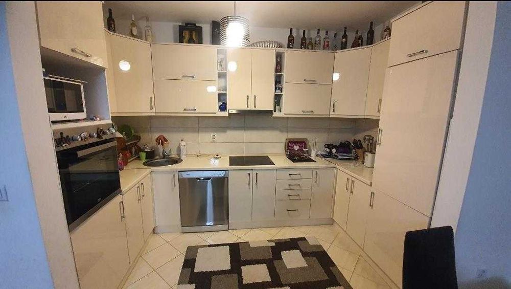 Дава се под наем Двустаен апартамент в София, Борово - 65 кв.м за 433.5 € - Снимка #1