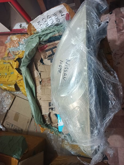 Nissan Note Фара левая  Ниссан Нот