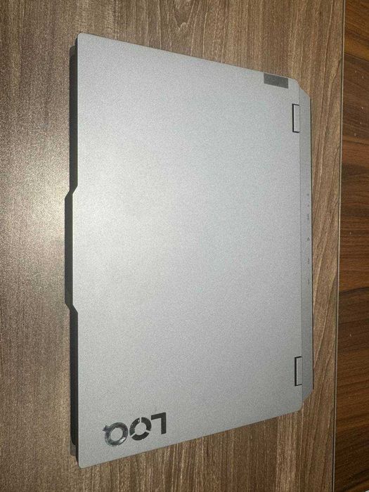 Продается ноутбук Lenovo LOQ 15" (R7-7435HS/RTX4060 8GB)