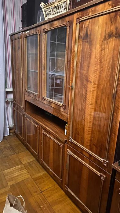 Мебель, сервант, полки