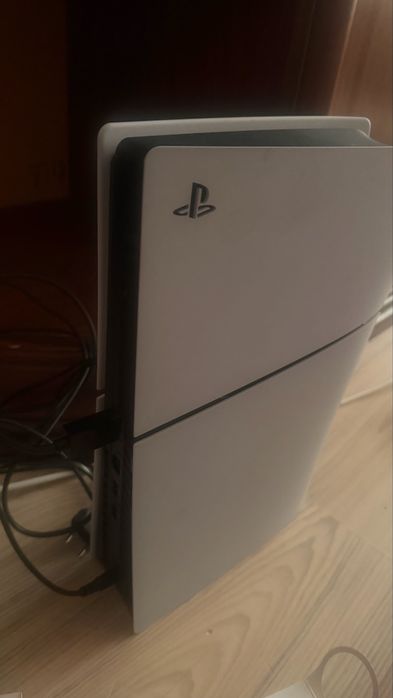 Пс 5слим без дисковот