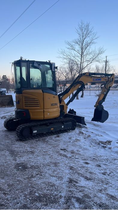 Услуга миниэксковатор. Блоха.