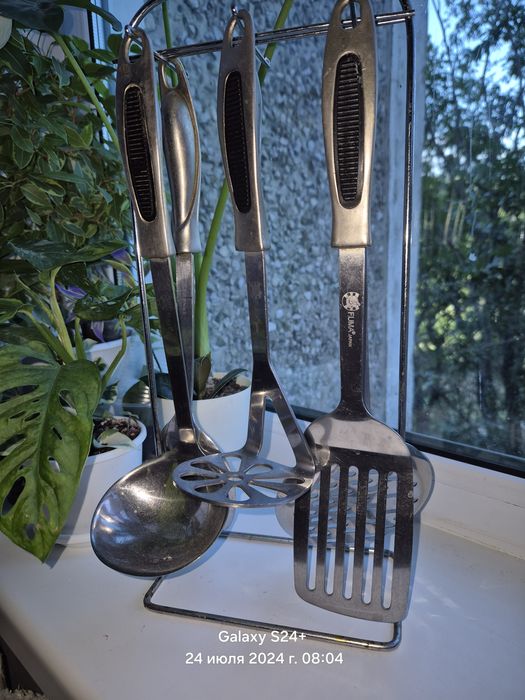 Кухонный набор для еды