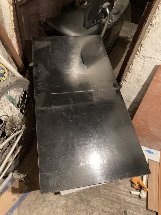 Масивна холна маса