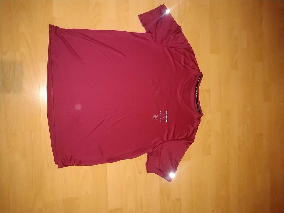 Тениска на Nike .