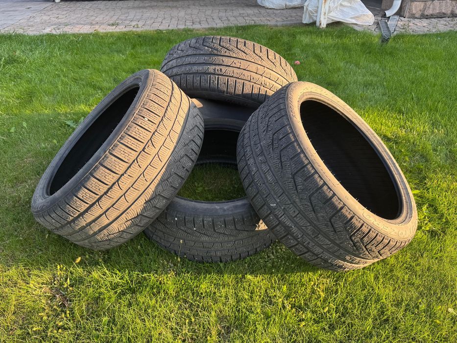 шины для машины  255/40 R20 зимния