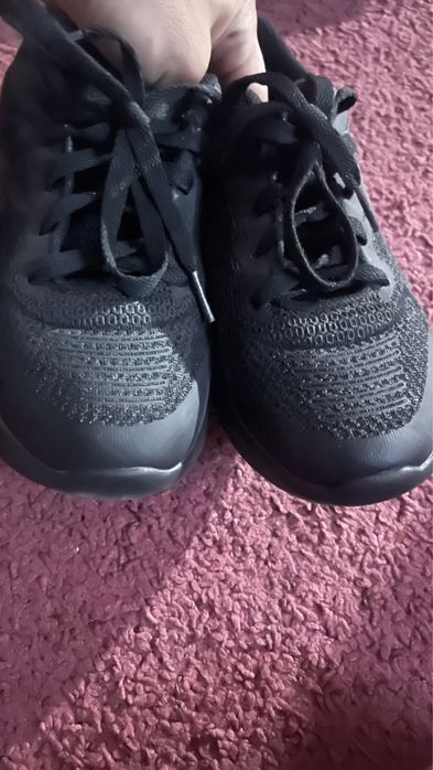 кроссовки скечерс